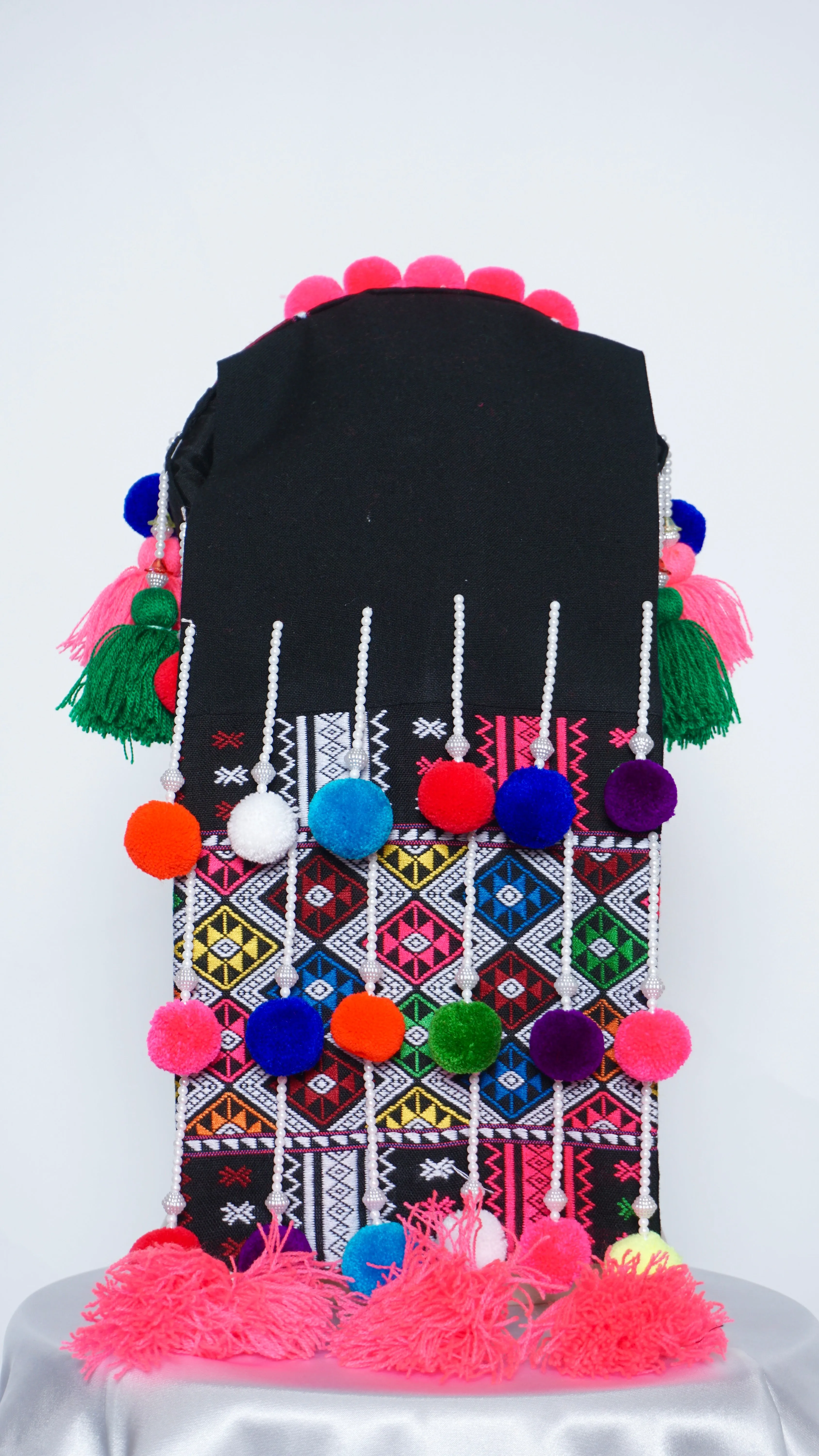 Phuam Paj Pom Pom (22")